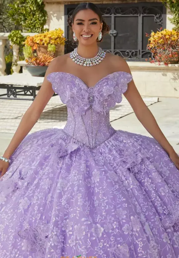 Vizcaya Quinceanera 34092