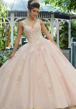 Vizcaya Quinceanera 89244