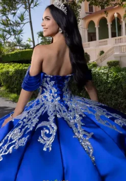 Vizcaya Quinceanera 4080009