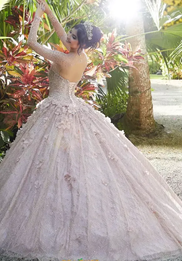 Vizcaya Quinceanera 89297