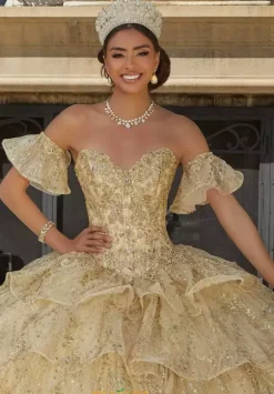 Vizcaya Quinceanera 34094