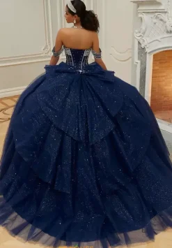 Vizcaya Quinceanera 60208