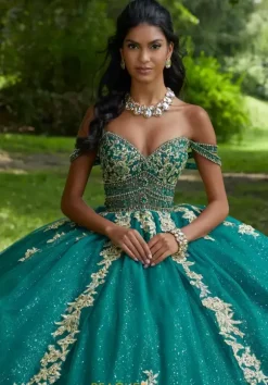 Vizcaya Quinceanera 89442