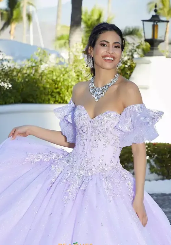 Vizcaya Quinceanera 60164