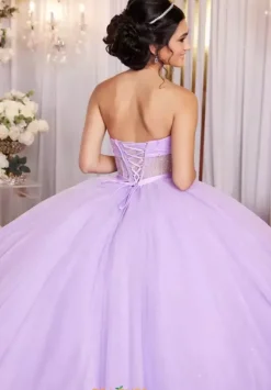 Vizcaya Quinceanera 89524