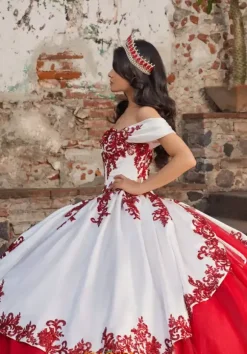 Vizcaya Quinceanera 89544