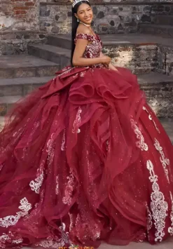 Vizcaya Quinceanera 89556