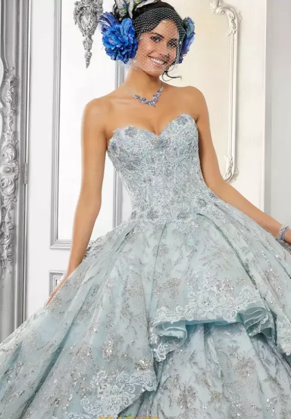 Vizcaya Quinceanera 34055