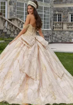 Vizcaya Quinceanera 34083