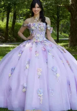 Vizcaya Quinceanera 89446