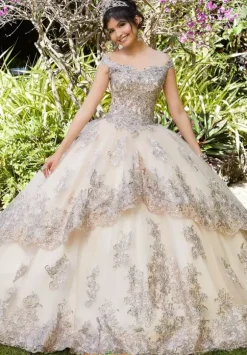 Vizcaya Quinceanera 89294